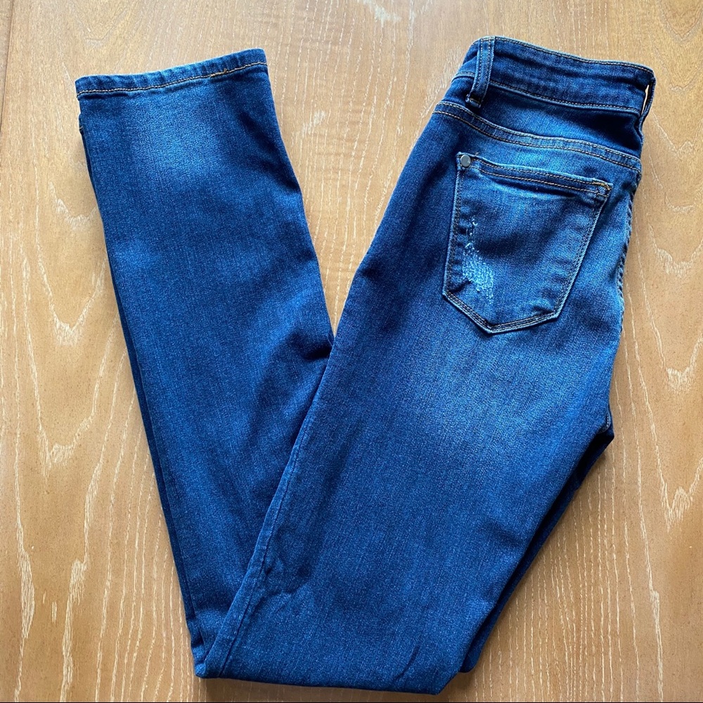 Judy Blue Straight Leg Distressed Jeans